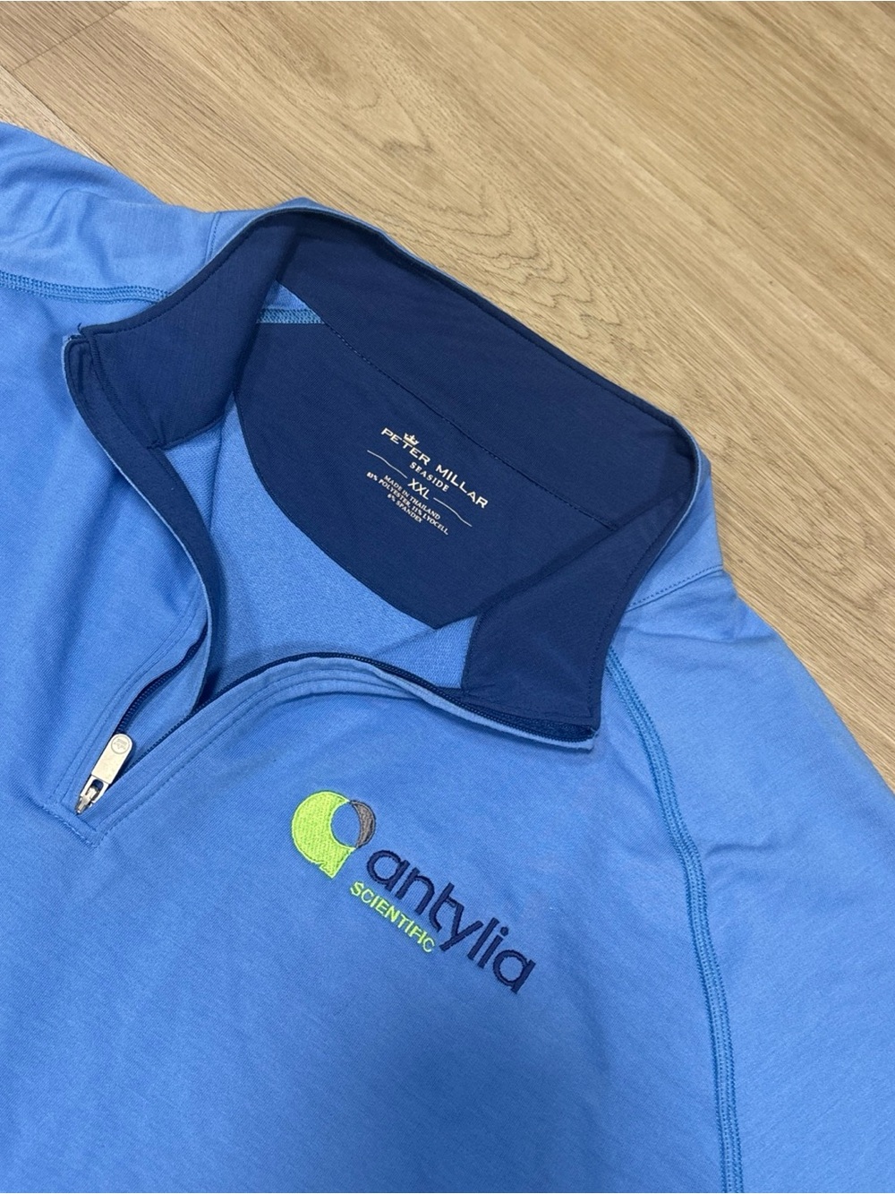 Peter Millar Seaside Navy Quarter-Zip Pullover with Light Blue Trim SZ 2XL Logo